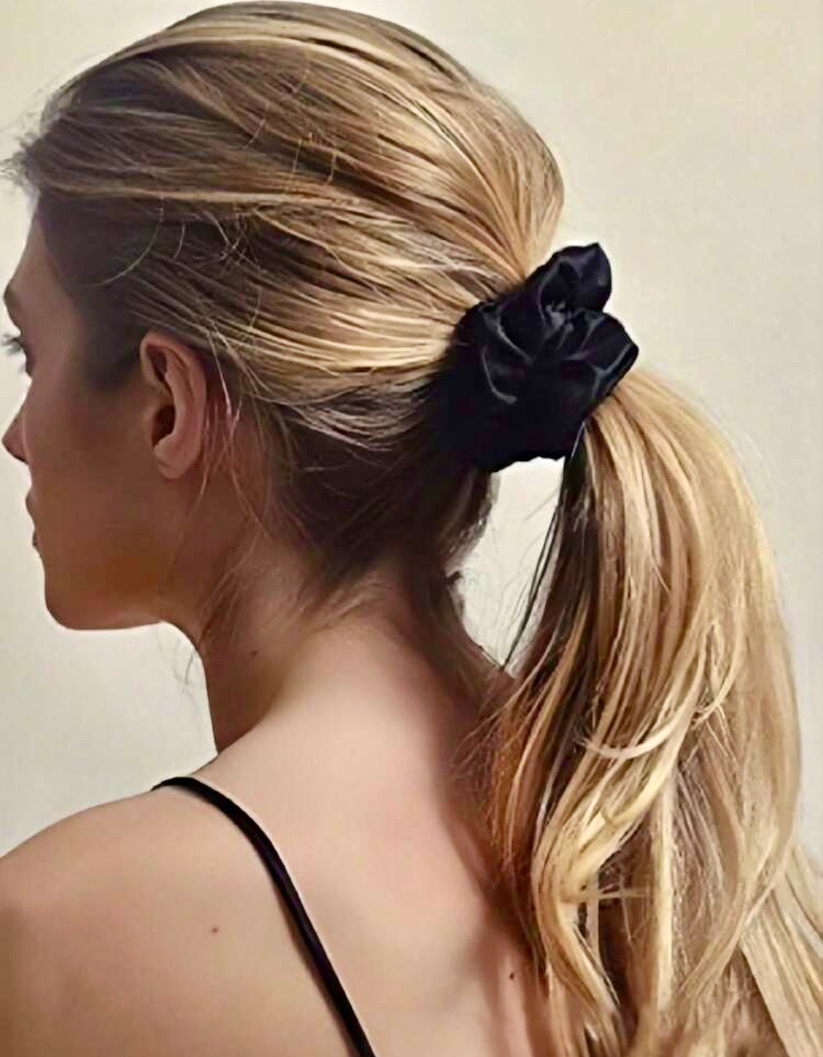 Scrunchie hair ties