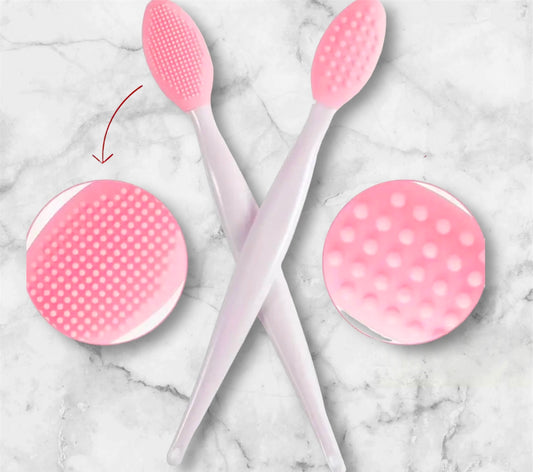 Lip exfoliating brush