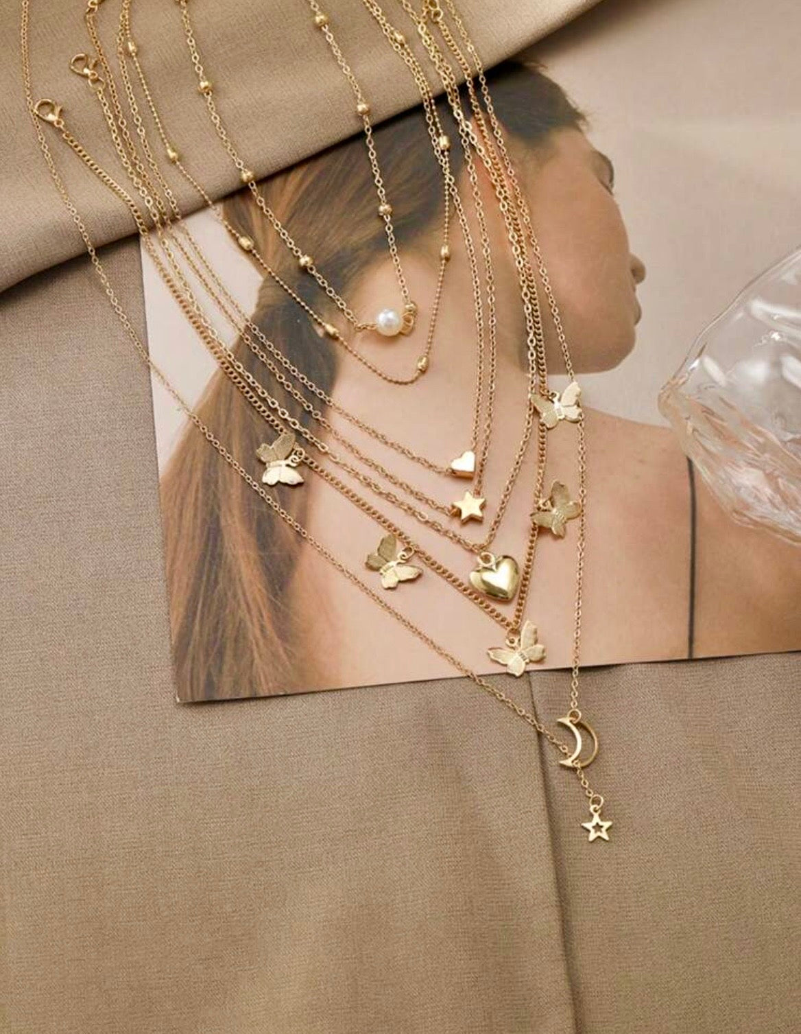 Chic necklaces
