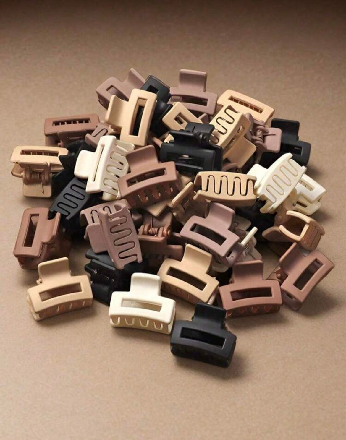 Mini hair claw clips