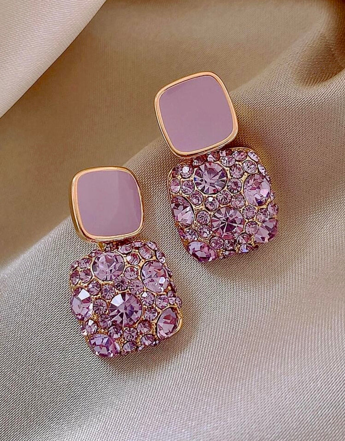 Purple vintage rhinestone earrings