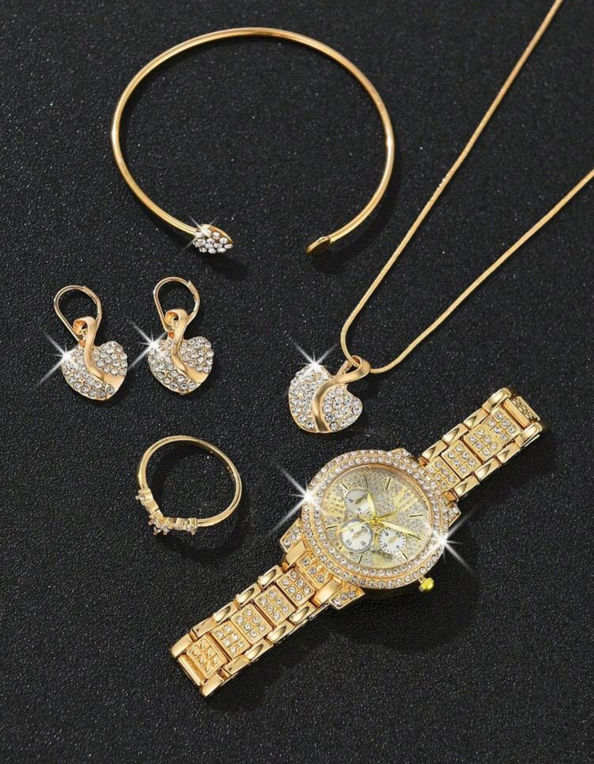 Elegant watch jewellery set