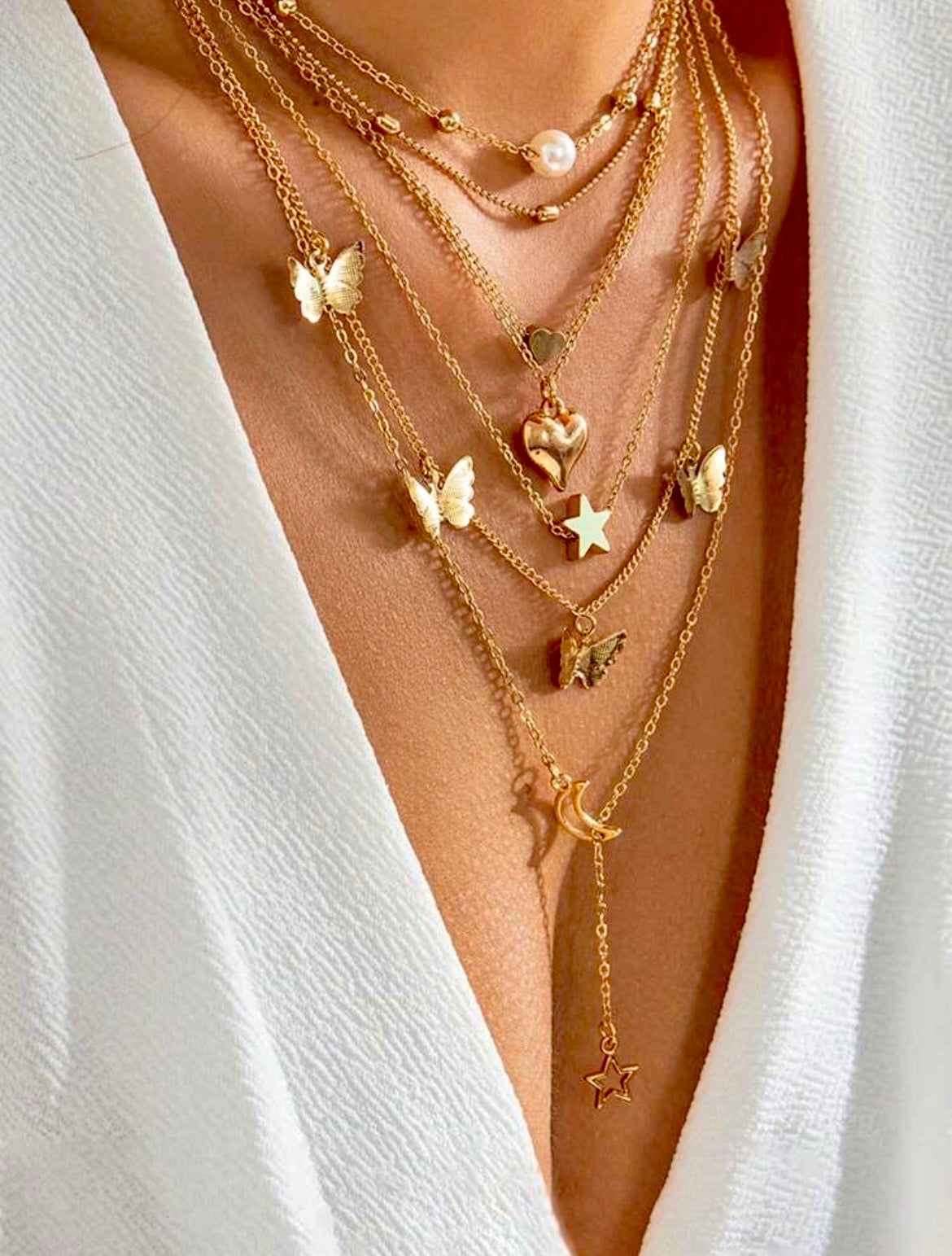 Chic necklaces