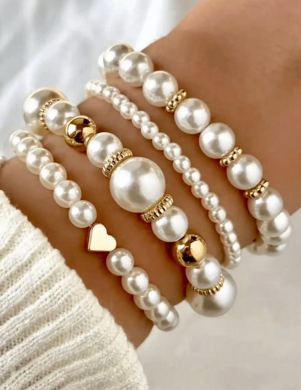 Vintage pearl beaded bracelet set