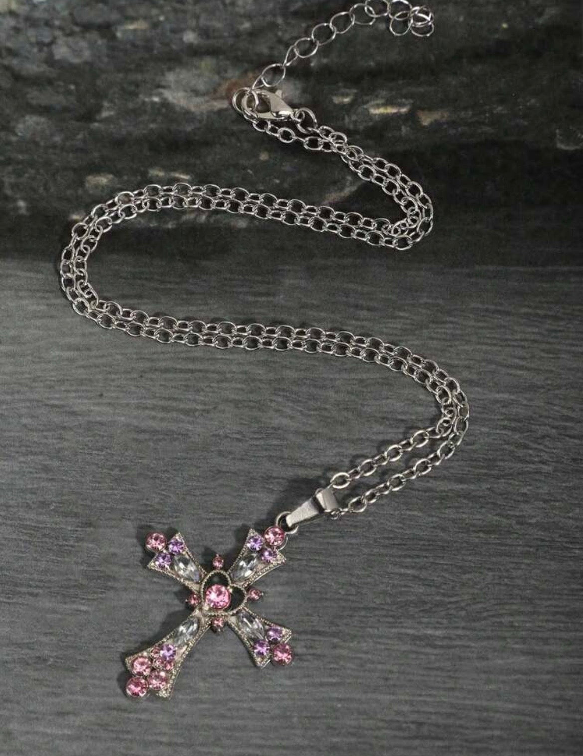 Elegant rhinestone cross necklace