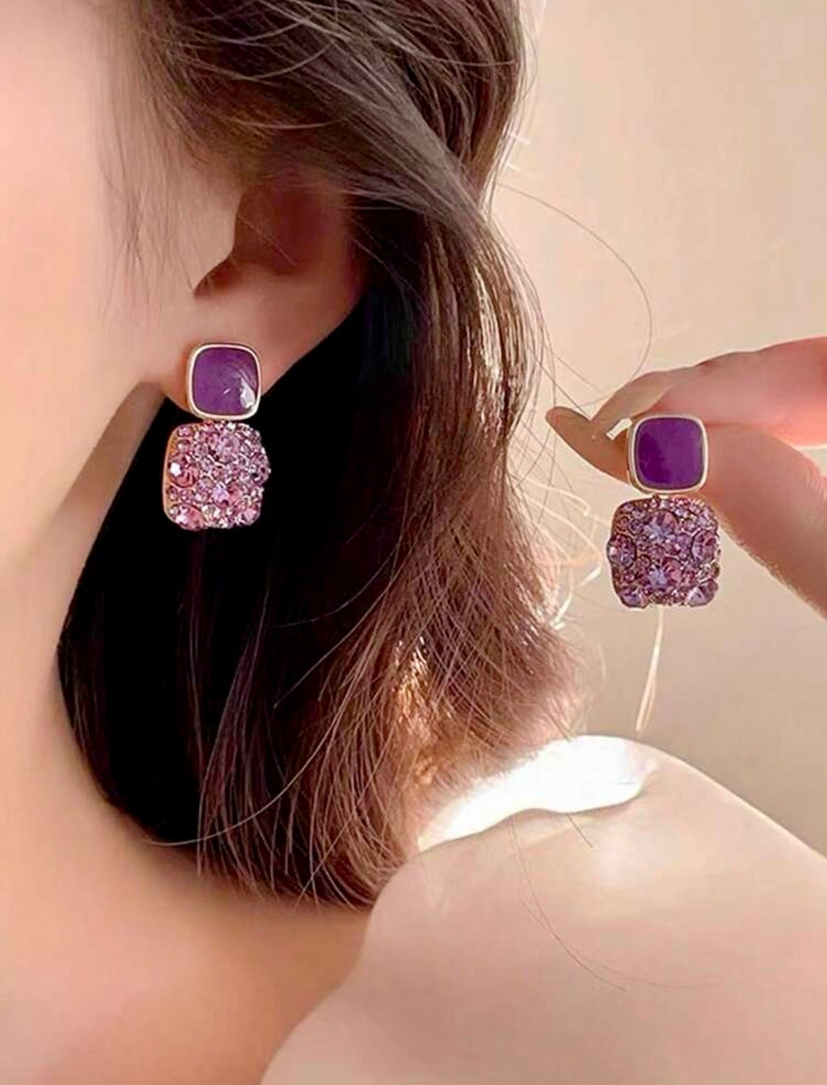 Purple vintage rhinestone earrings