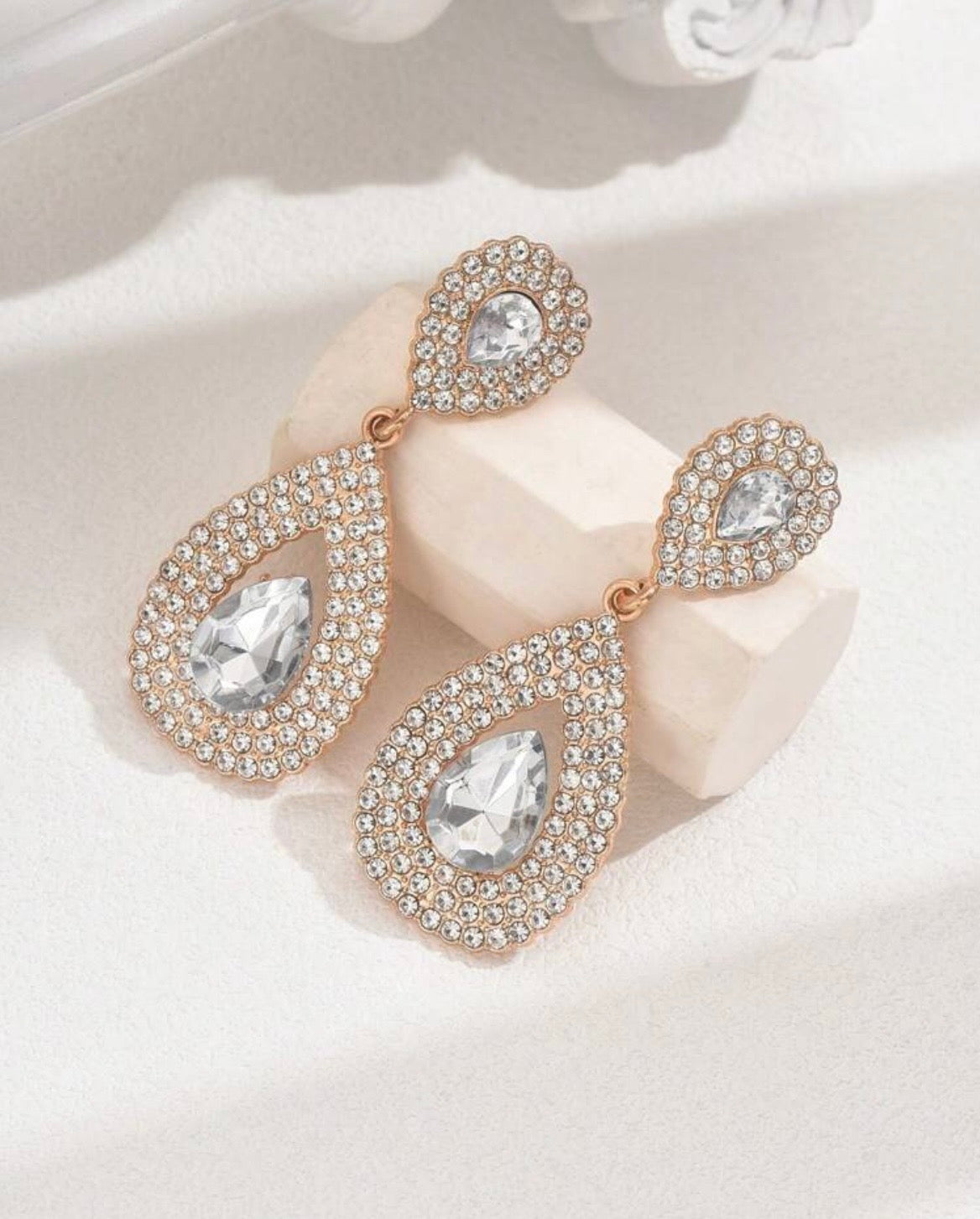 Rhinestone pendant earrings