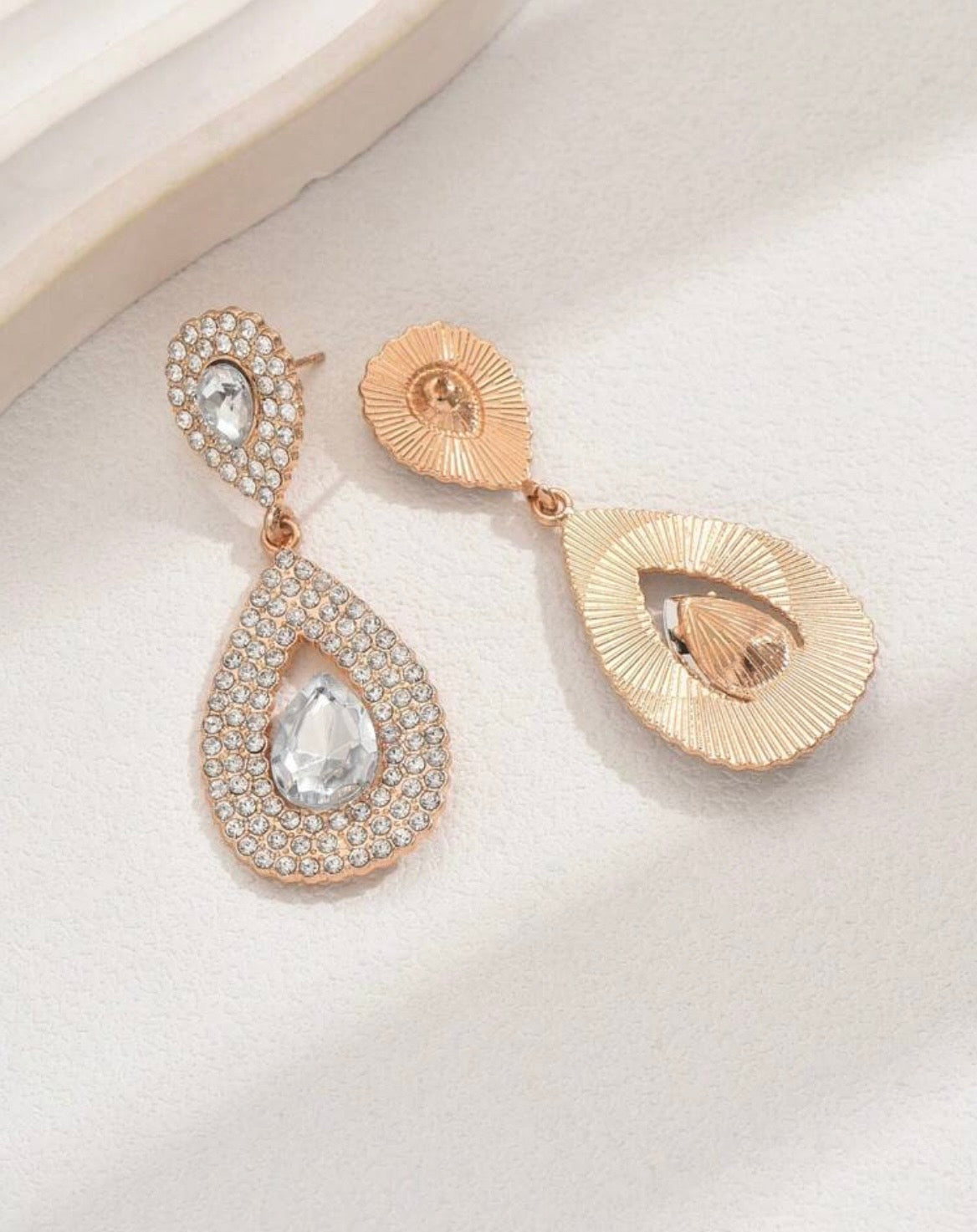 Rhinestone pendant earrings
