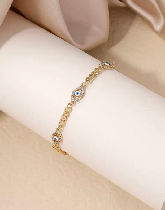 Elegant evil eye bracelet