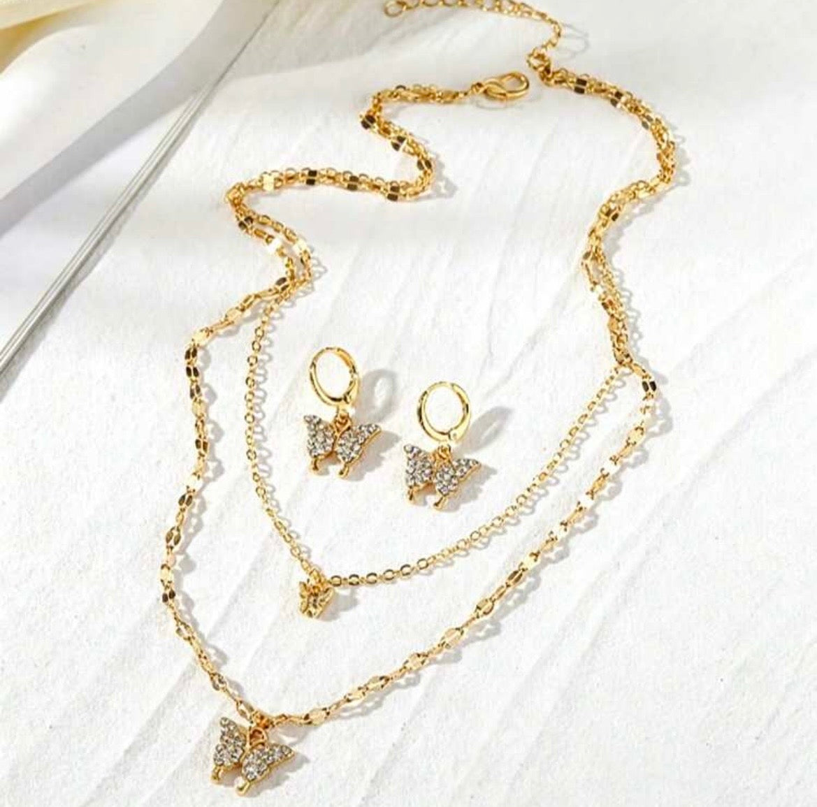 Butterfly jewellery set